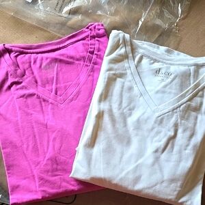 d&co Pink and White V-Neck T-Shirts. 3/4 Sleeves